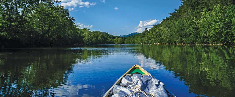 canoe trip on the Upper James River
